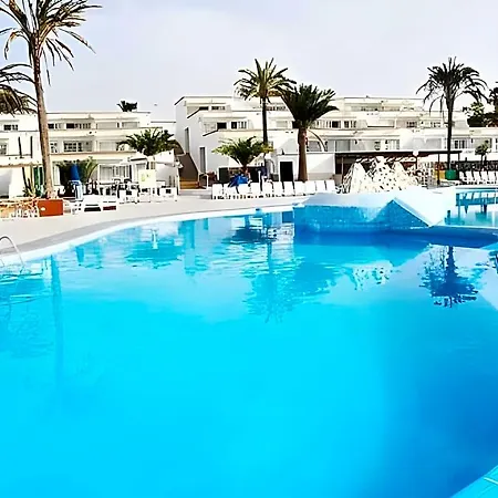 Vista Oasis