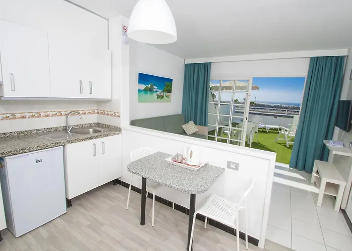 Vista Oasis 2*